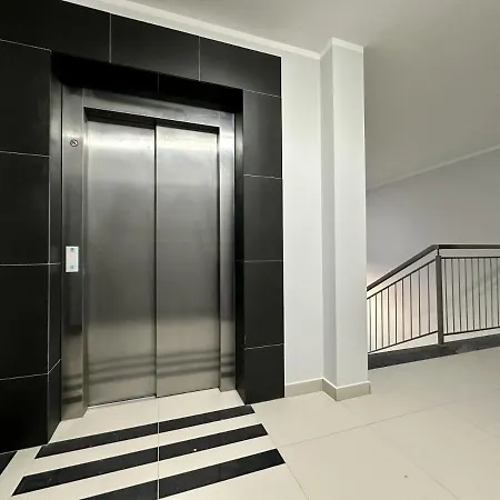 Apartment Vintage No3 *